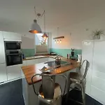Urban House For Families And Berlin Tourists Nyaraló *