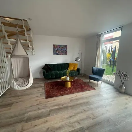 Holiday home Urban House For Families And Berlin Tourists *