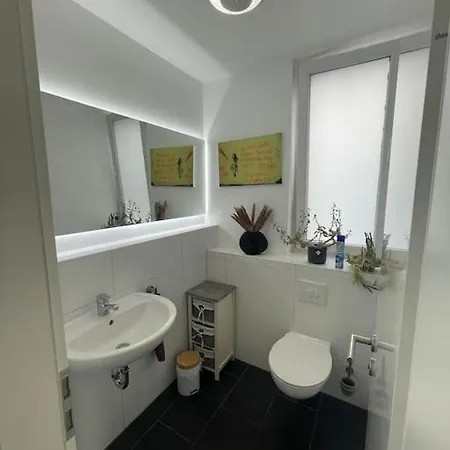 Urban House For Families And Berlin Tourists *