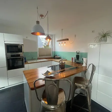Urban House For Families And Berlin Tourists Feriehus *