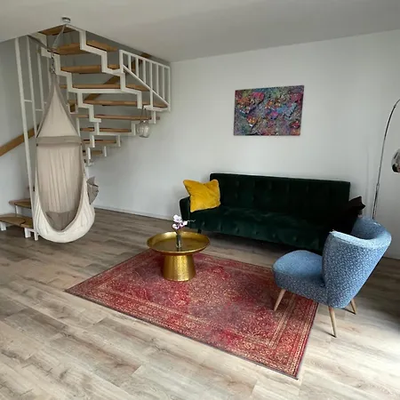 Urban House For Families And Berlin Tourists Holiday home *