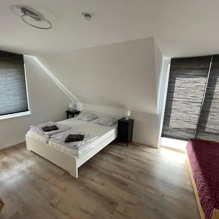 Urban House For Families And Berlin Tourists *