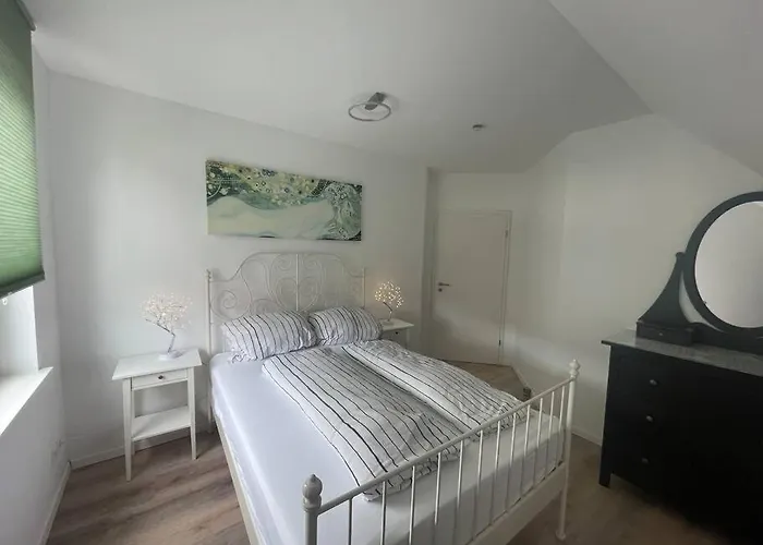 Urban House For Families And Berlin Tourists *